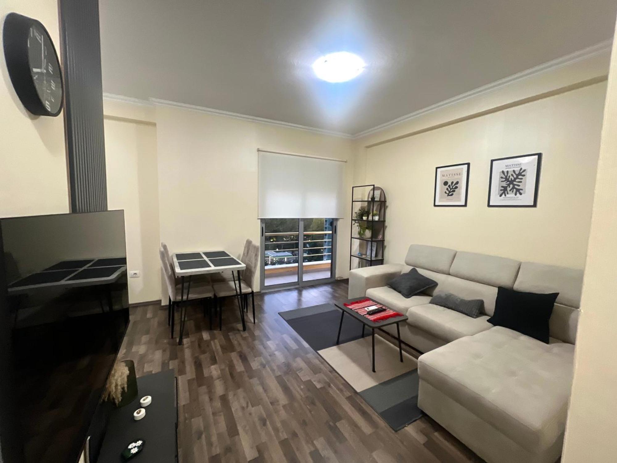 Urban 315 Apartment Tiranë Ngoại thất bức ảnh